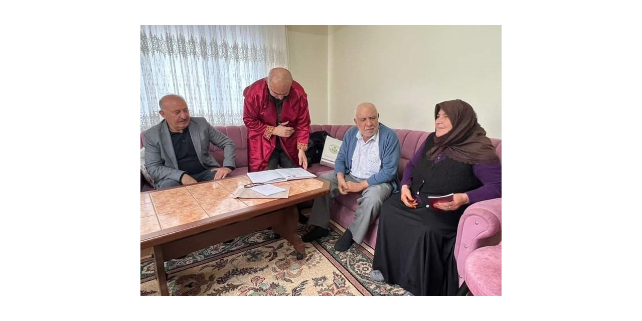 3 gün önce evlendiler, asansör hayatlarını ayırdı