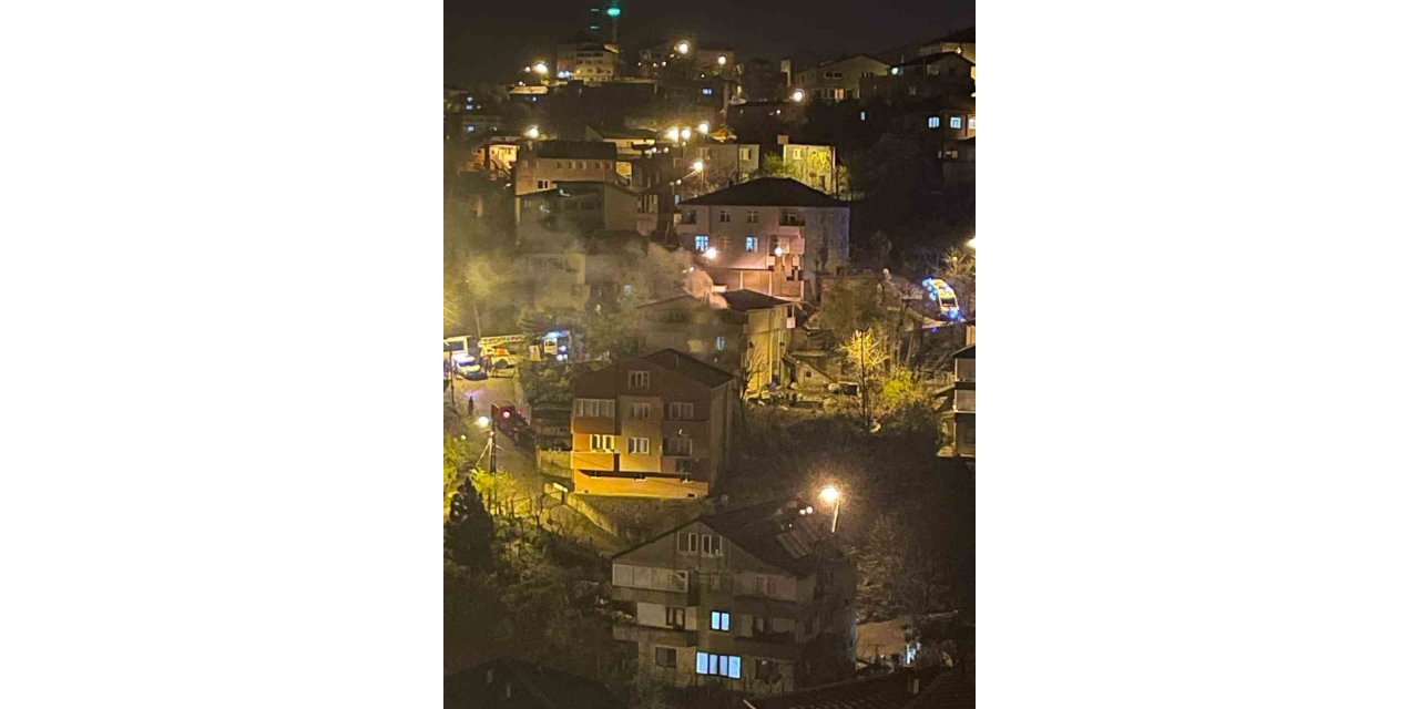 İki katlı evde çıkan yangın korkuttu