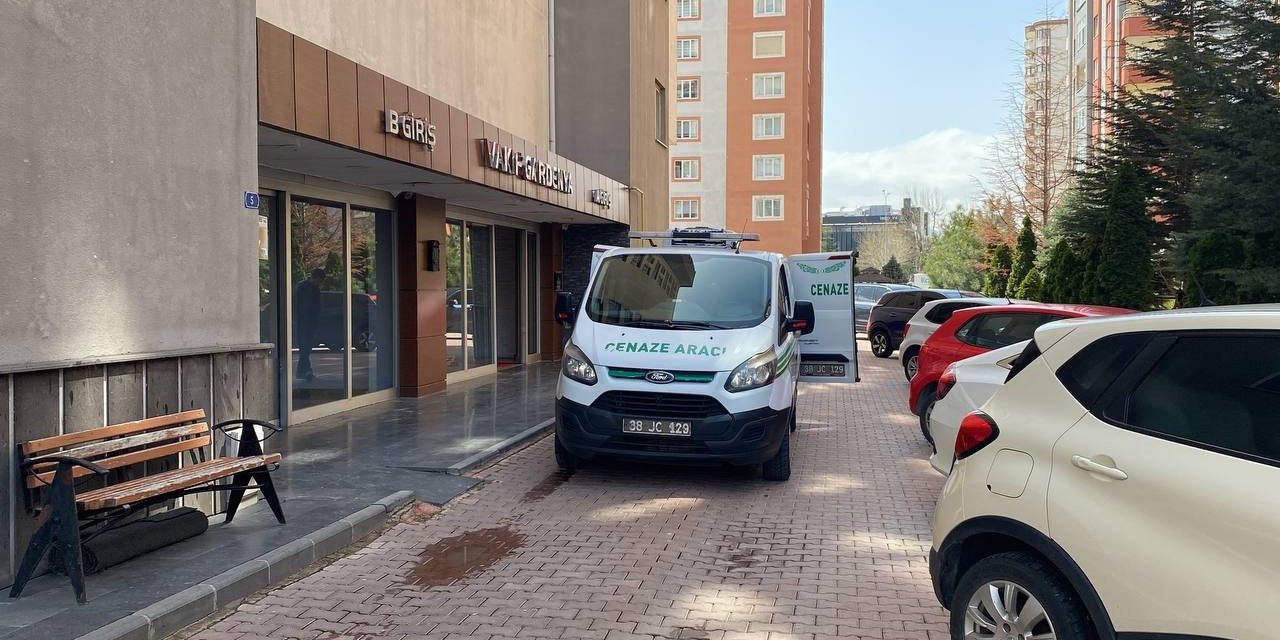 43 yaşındaki kadın kendini asarak yaşamına son verdi