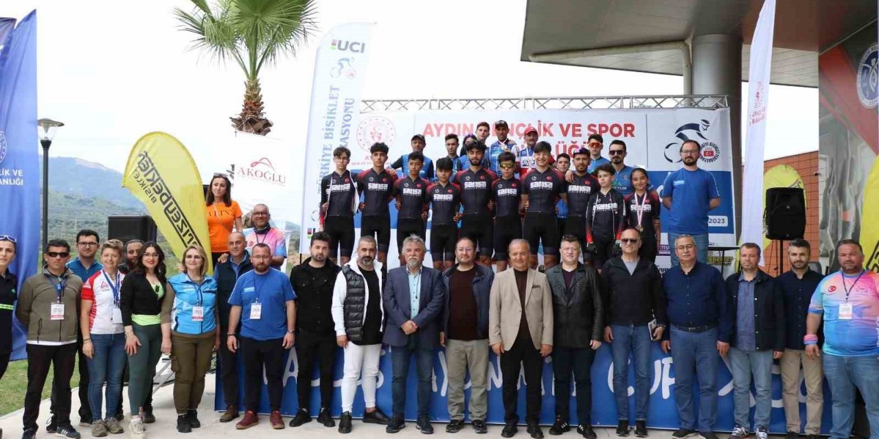 Pedallar şampiyonluk için Tralleis Antik Kenti’nde atıldı