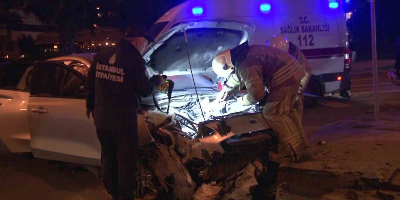 Kadıköy’de trafik kazası: 5 yaralı