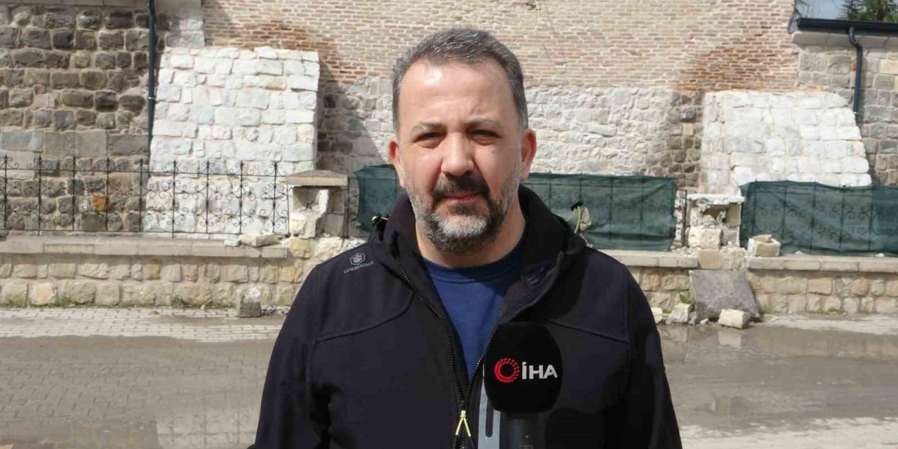 Depremden etkilenen 800 yıllık Malatya Ulu Cami restore edilecek