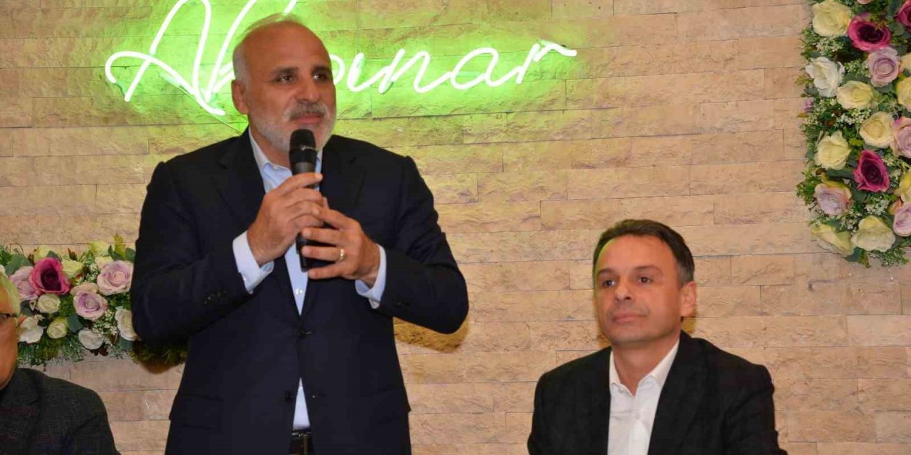 Başkan Zorluoğlu Maçkalılar ile iftarda buluştu