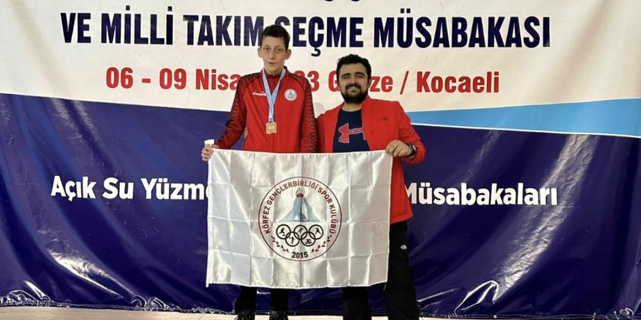 Körfezli yüzücüler milli takım kamp kadrosuna seçildi