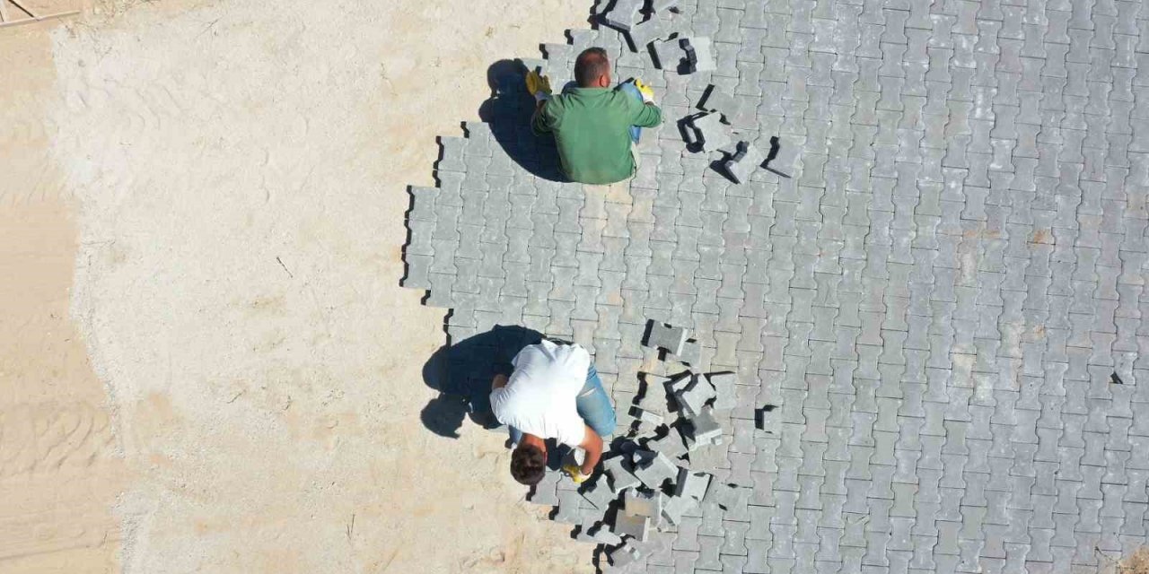 Kayseri Büyükşehir’den Kırsala 3 Milyon Metrekare Kilit Parke