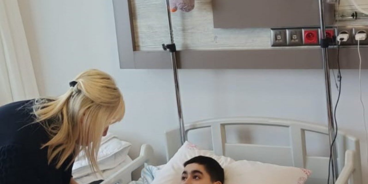 48 saat enkaz altında kaldı, hastanede sınava hazırlanacak