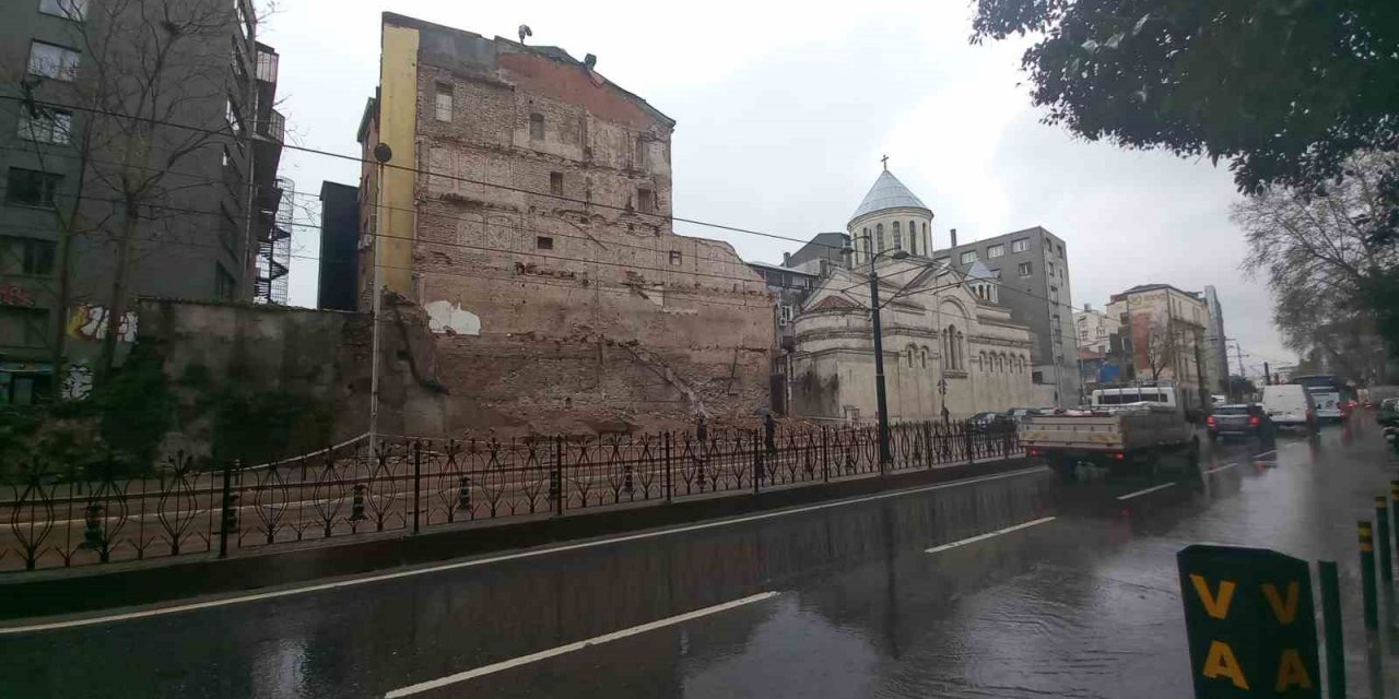 Tramvay seferleri Kabataş-Bağcılar arasında yeniden yapılmaya başlandı