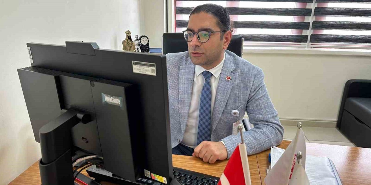 Uzmanından kalp hastalarına uyarı: "Kalp hastalıkları Kovid-19 ile birleştiğinde ölümcül hale gelebiliyor"