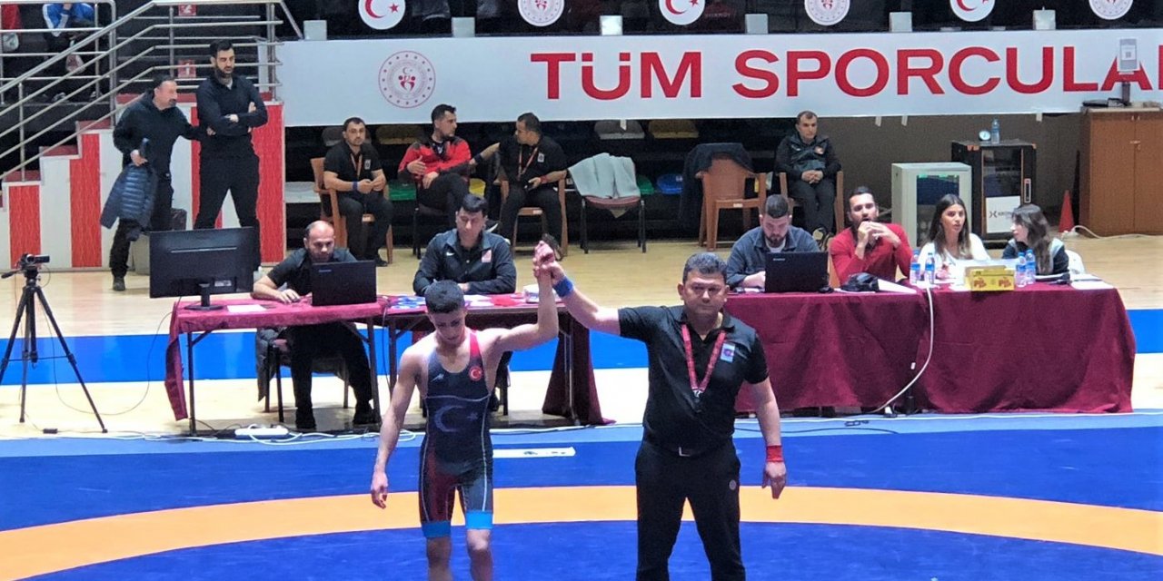 Torku Şekerspor Güreş Takımı, Konya'ya 2 altın madalya ile döndü