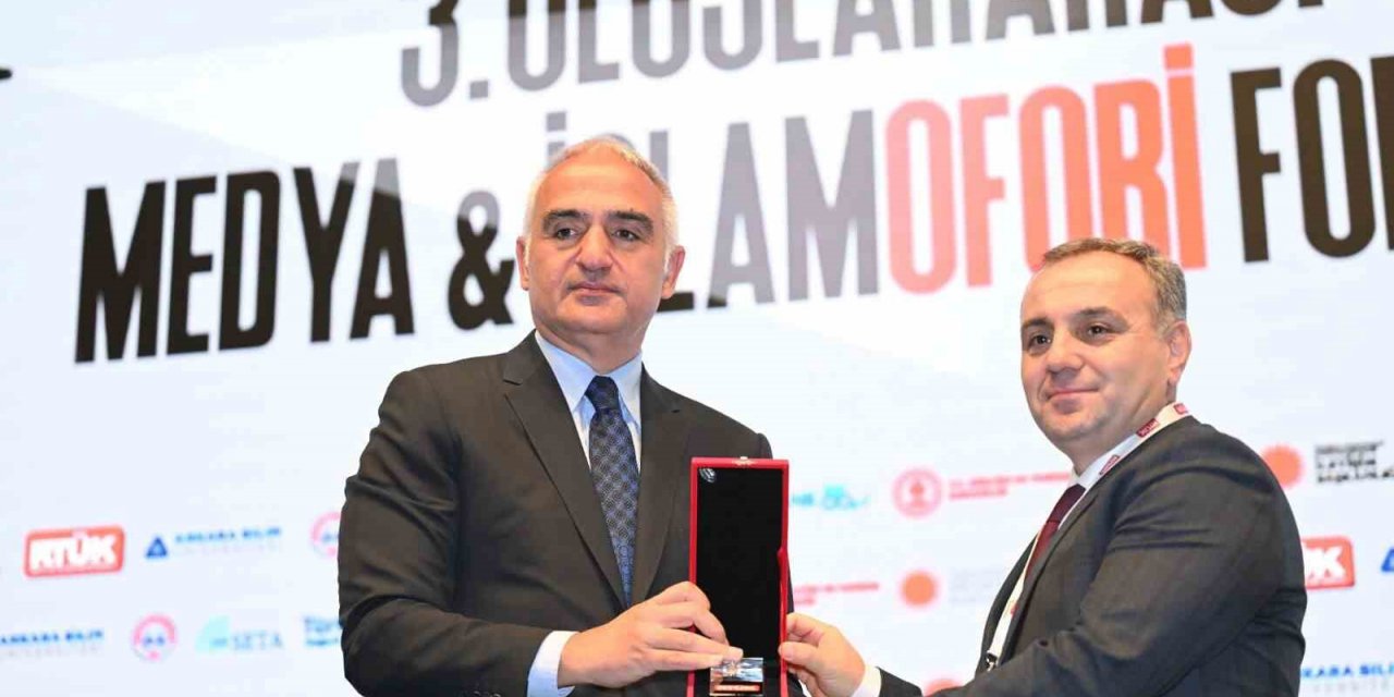 ERÜ’nün Sempozyum Konsorsiyumunda Yer Aldığı “3. Uluslararası Medya ve İslamofobi Sempozyumu” gerçekleştirildi