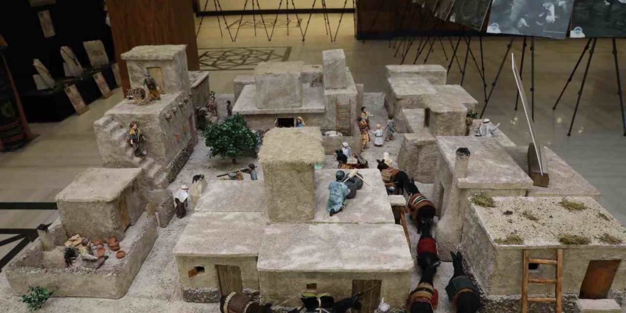 "Kültepe 6000 Ticaretin Başkenti Kayseri" Sergisi açıldı