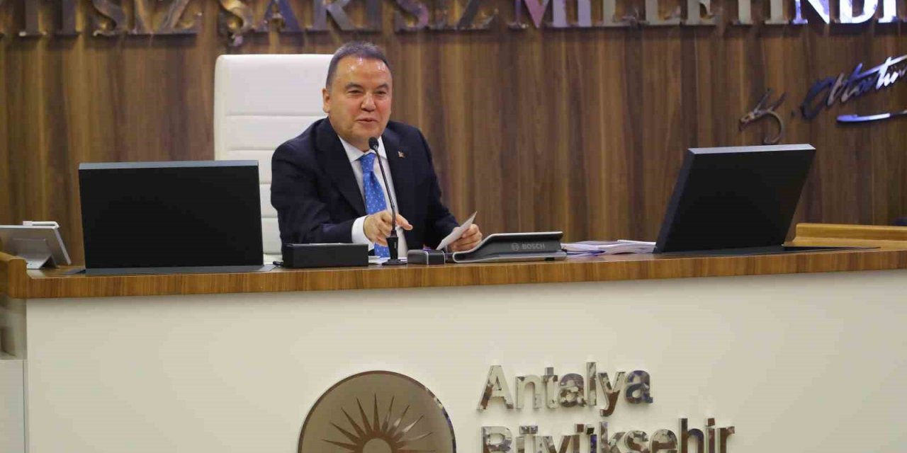 Antalya Büyükşehir’in 2022 Faaliyet Raporu kabul edildi
