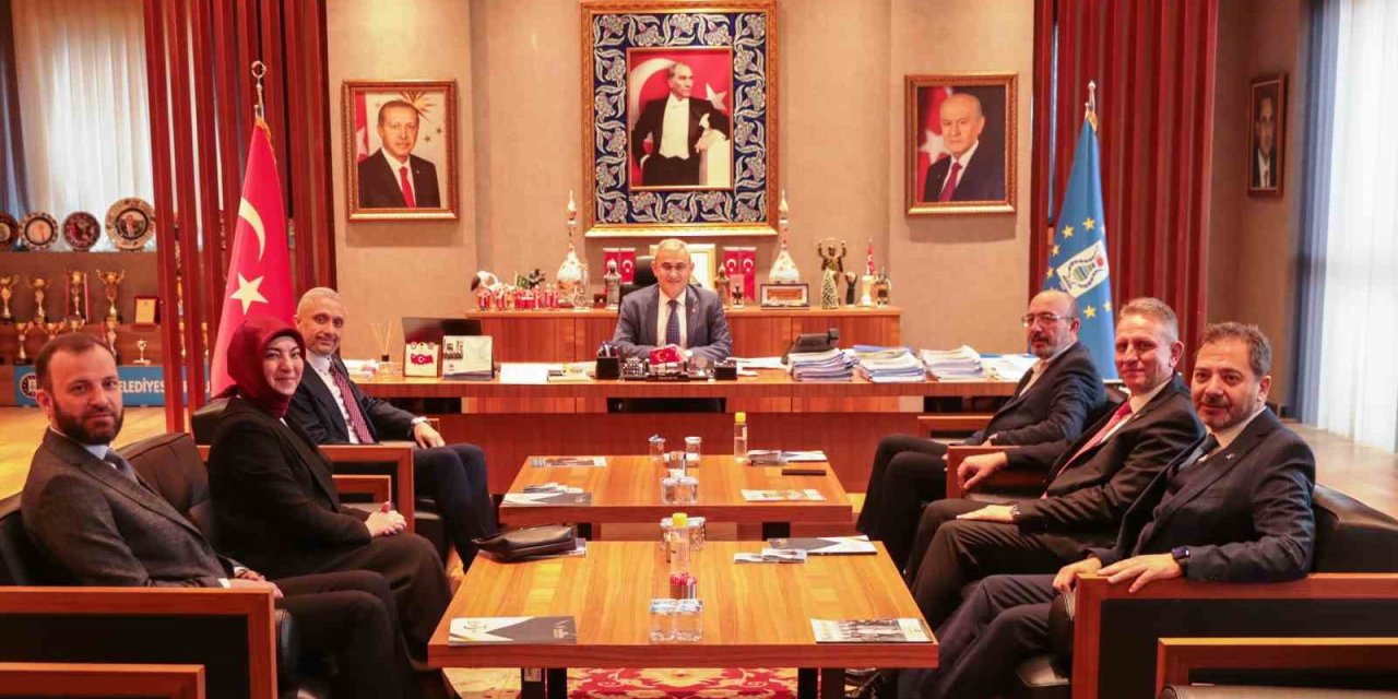 Başkan Alim Işık, milletvekili adaylarını ağırladı