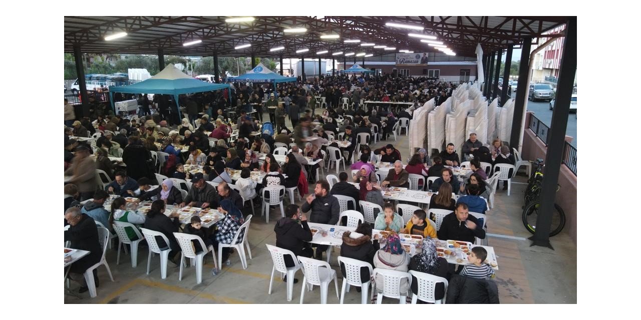 Nazilli’de 5 bin kişi aynı sofrada buluştu