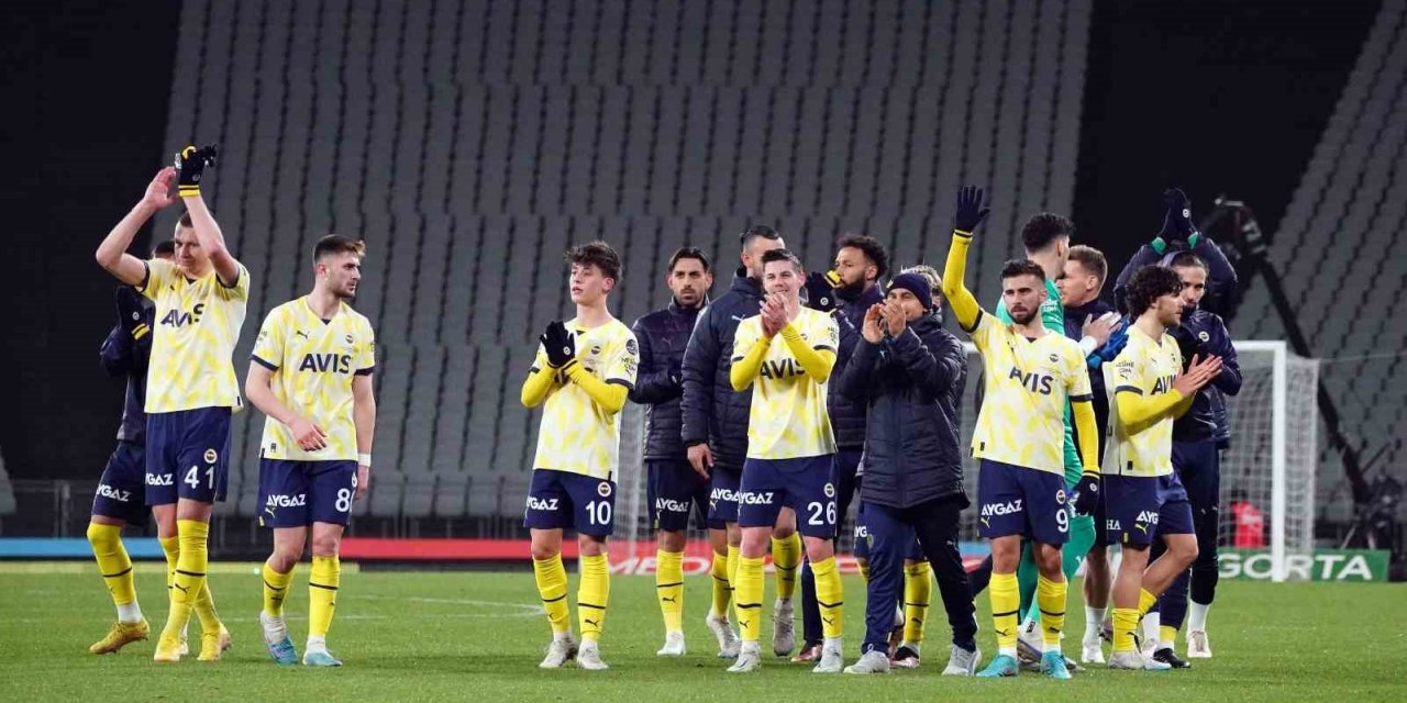 Fenerbahçe’nin deplasmandaki yenilmezlik serisi 7 maça çıktı