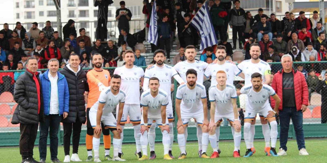 Başakpınarspor Antrenörü Rasim Aykurt: