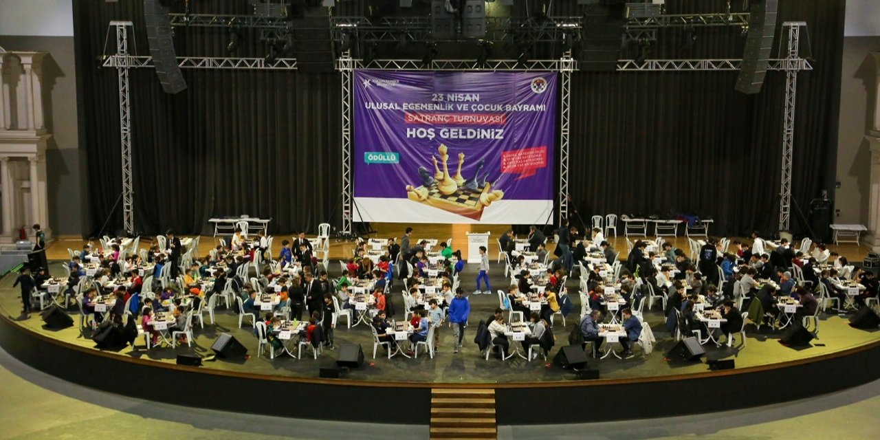 Küçükçekmece’de 23 Nisan satranç turnuvası heyecanı