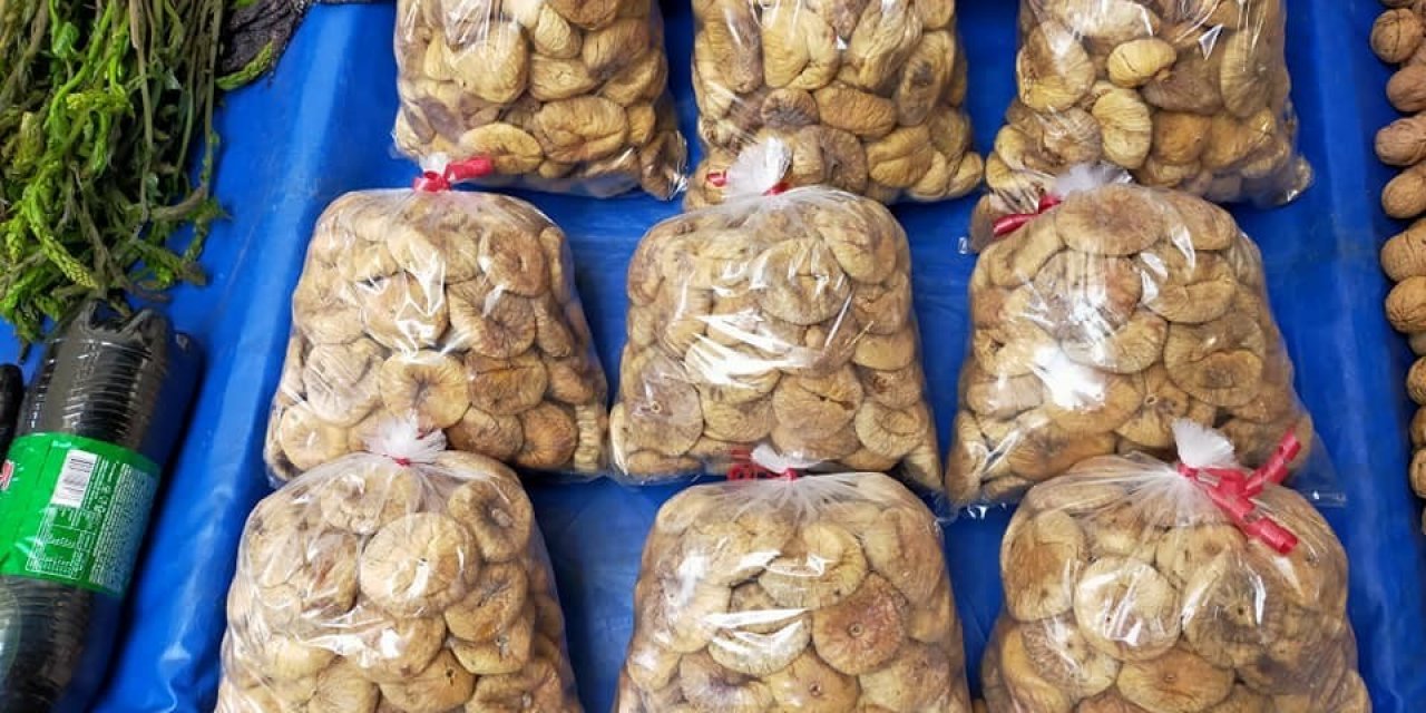 Aydınlıların sağlık deposu incir, pazarların vazgeçilmezi oldu