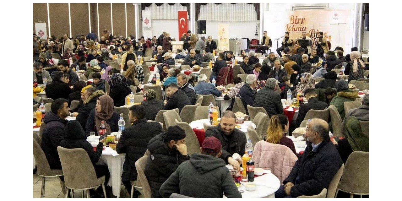 Erzincan’da ‘Bir Lokma Bin Sofra’ iftar programı düzenlendi