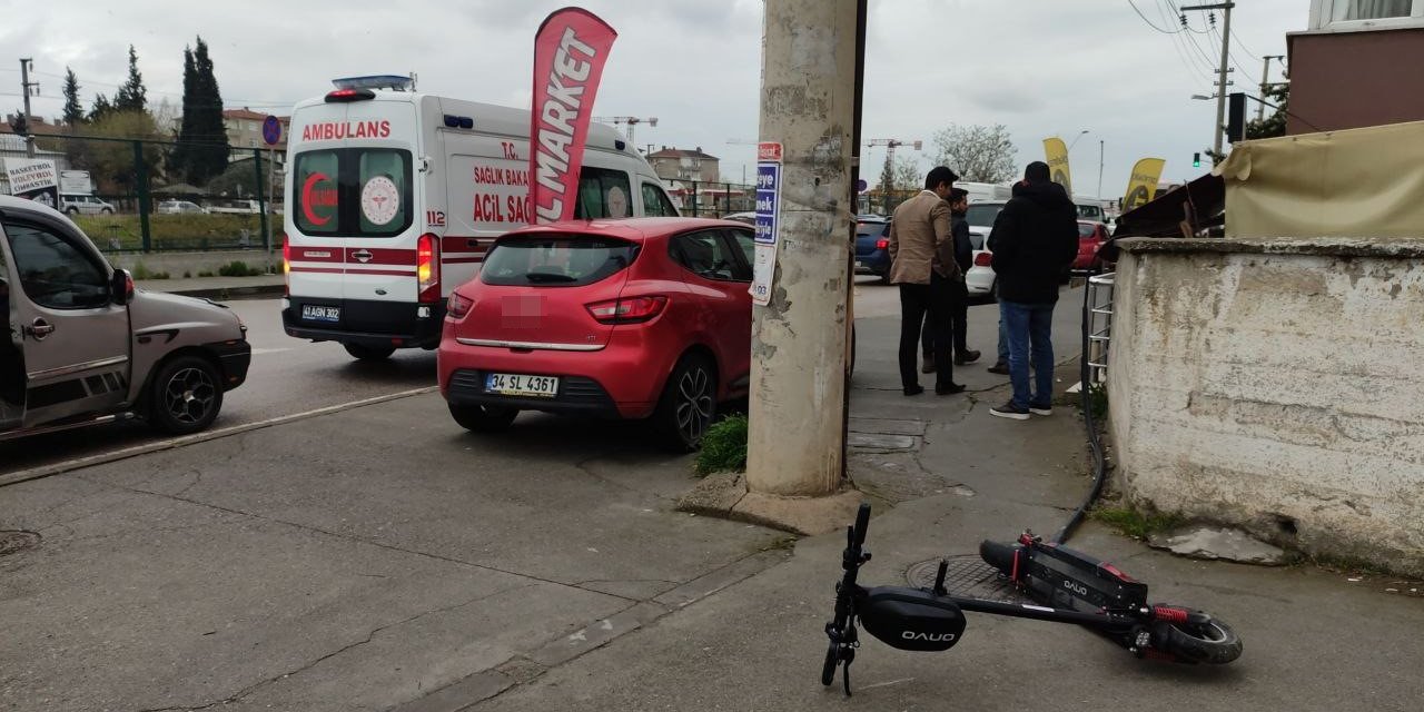 Otomobil ile scooter çarpıştı: 1 yaralı