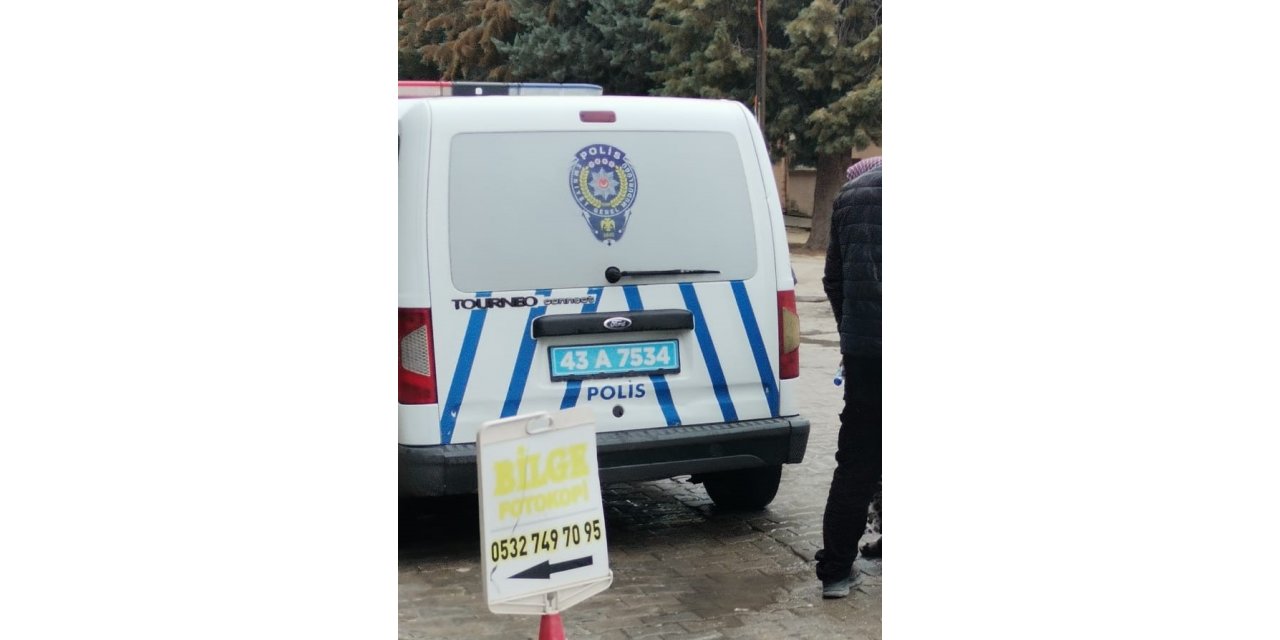 Hırsızlık zanlıları adli kontrol şartıyla serbest bırakıldı