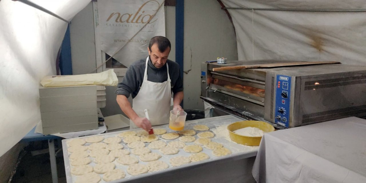 Gönlü el vermedi, Rize’de ki fırınını deprem bölgesine taşıdı