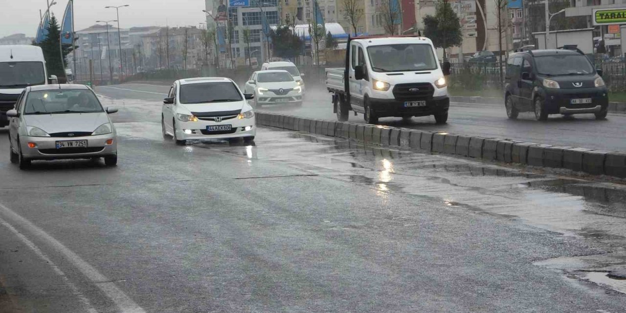 Malatya’da sağanak etkili oluyor