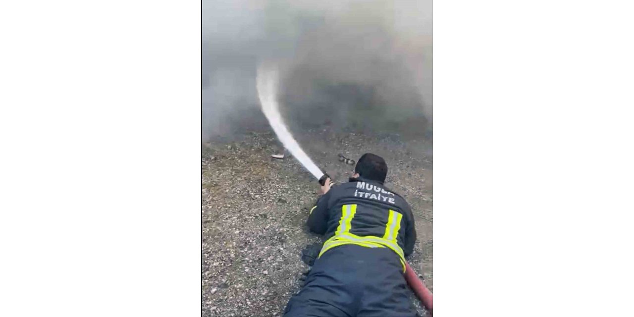 Dalyan’da depo yangını