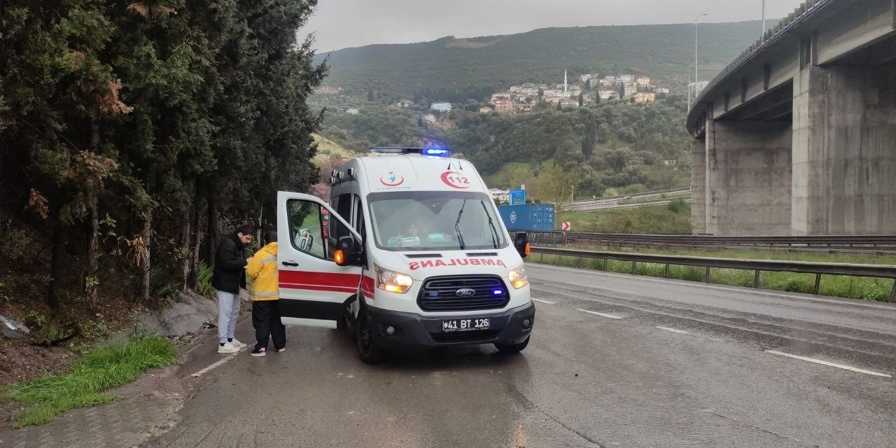 Takla atan otomobilden burnu bile kanamadan çıktı