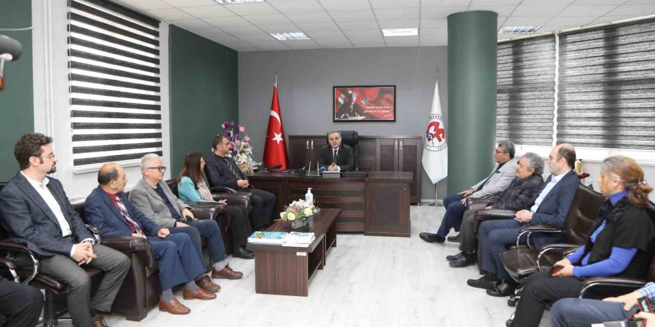 ERÜ Mühendislik Fakültesi’nde devir teslim töreni