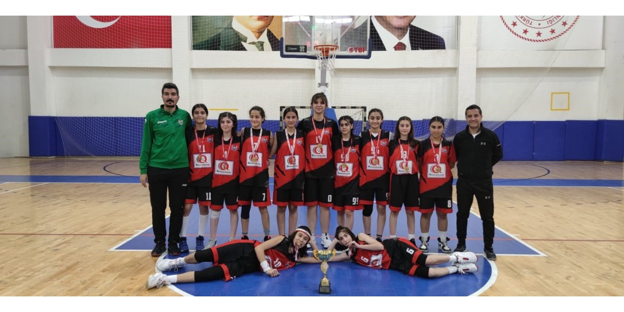 İMKB Belde Ortaokulu 6 yıldır bölge şampiyonu oluyor