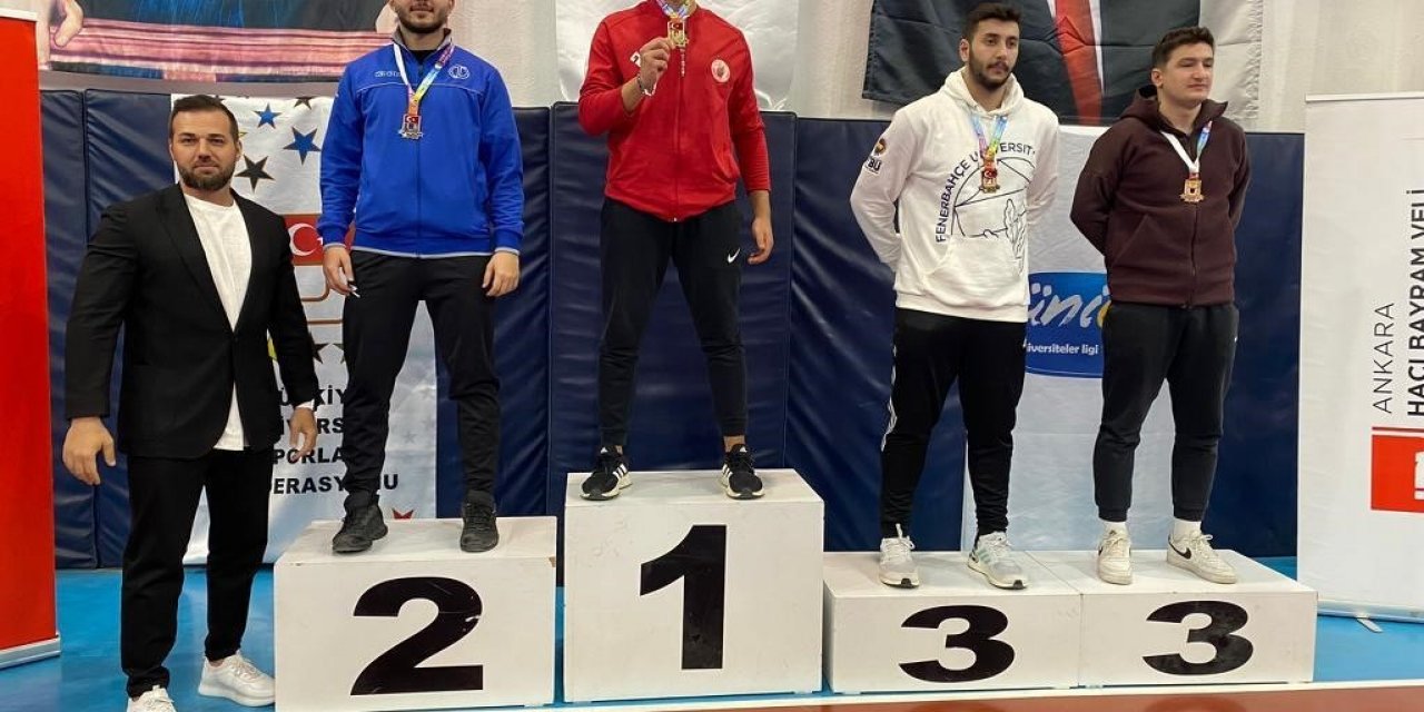 Anadolu Üniversiteli sporculardan ÜNİLİG Karate Türkiye Şampiyonası’nda büyük başarı