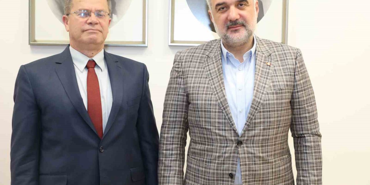 Rumeli heyetinden AK Parti’ye destek ziyareti