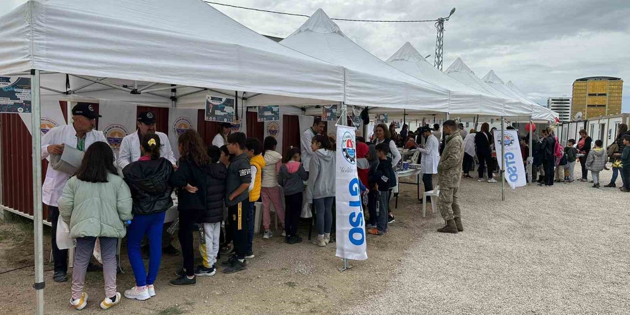 Gemlik konteyner kentte çocuklara bilim şenliği morali