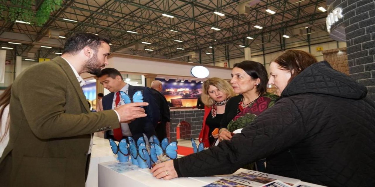 Selçuklu Belediyesi EMITT Fuarında Tropikal Kelebek Bahçesi standıyla yerini aldı