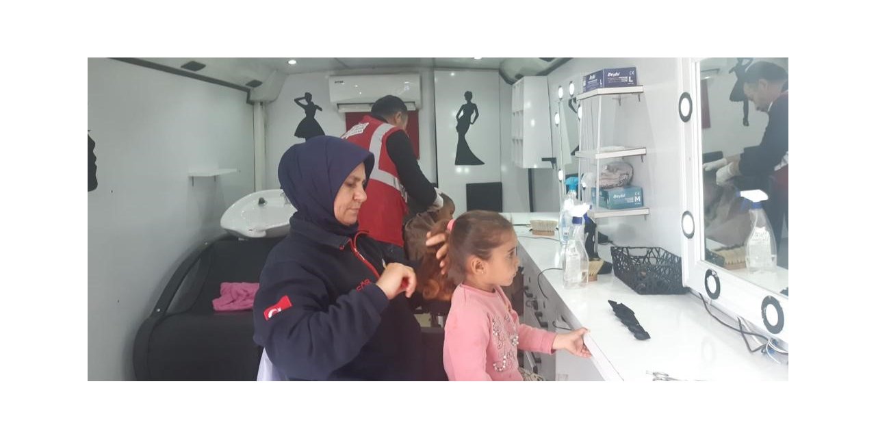 Adana’da sağlık ve evde bakım hizmetleri sürüyor