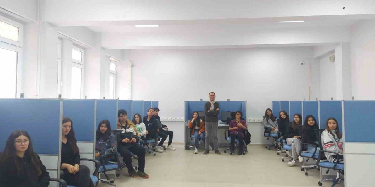 Köyceğiz’de kitap okuma yarışması sona erdi