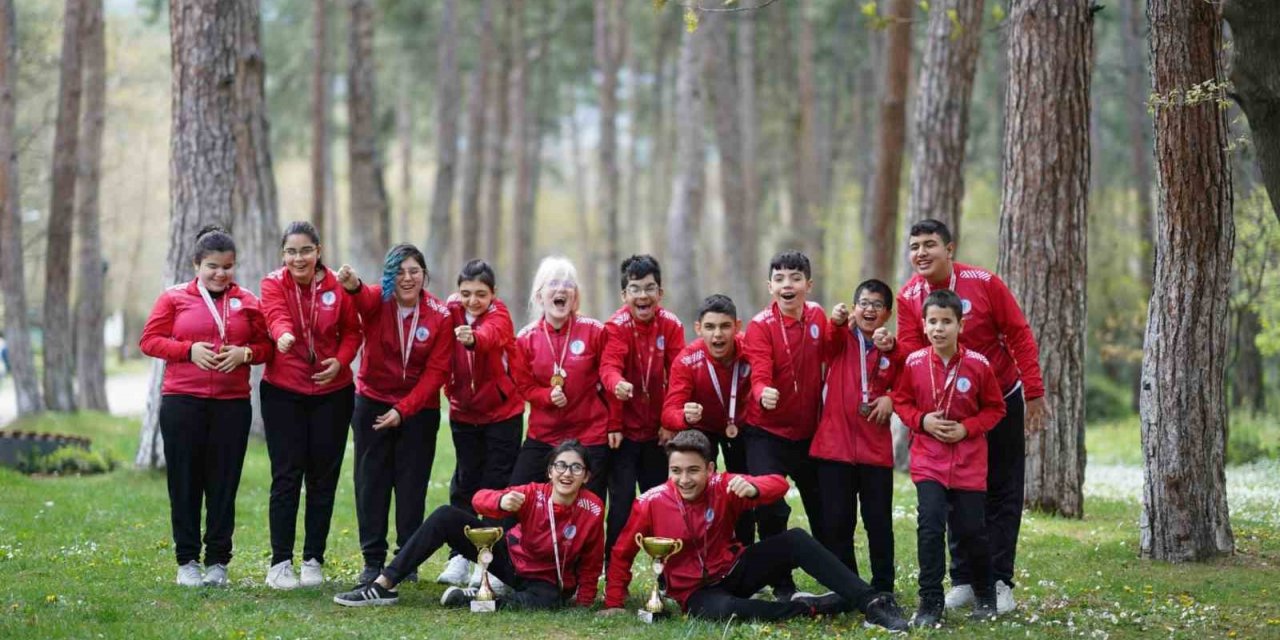 Şampiyon goalballcülerin hedefi milli takım