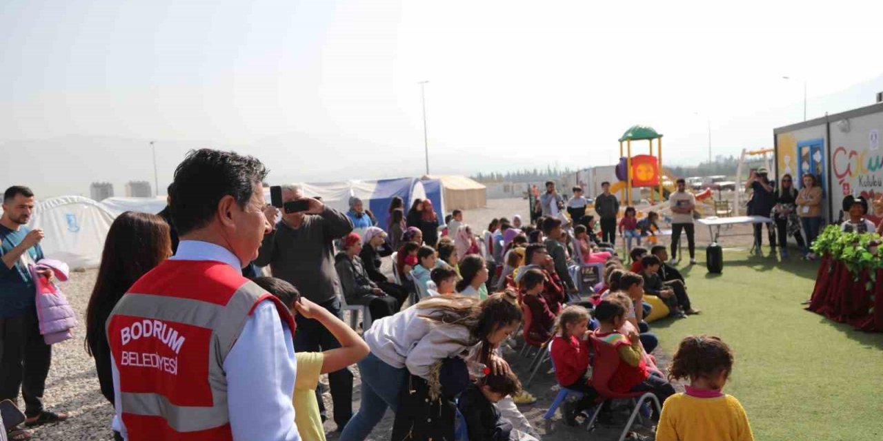 Bodrum Belediyesi, depremzedelere desteklerini sürdürüyor