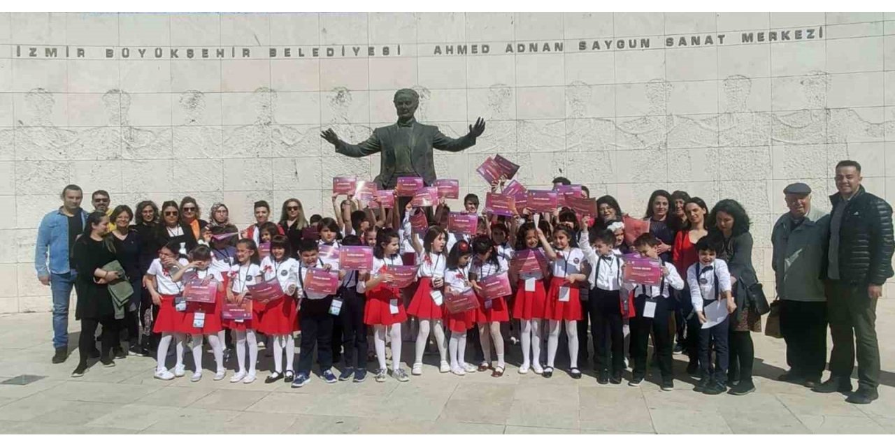 Büyükşehir Çocuk Korosu Uluslararası korolar festivaline katıldı