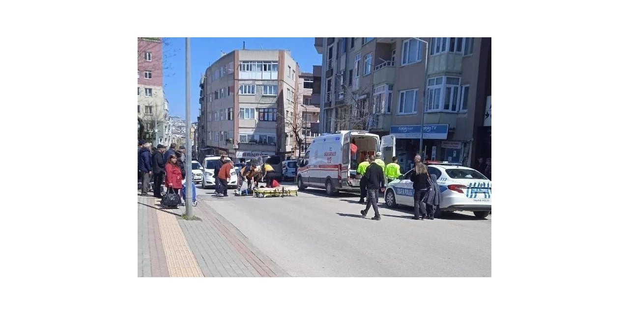 Bandırma’da motosikletten düşen genç yaralandı