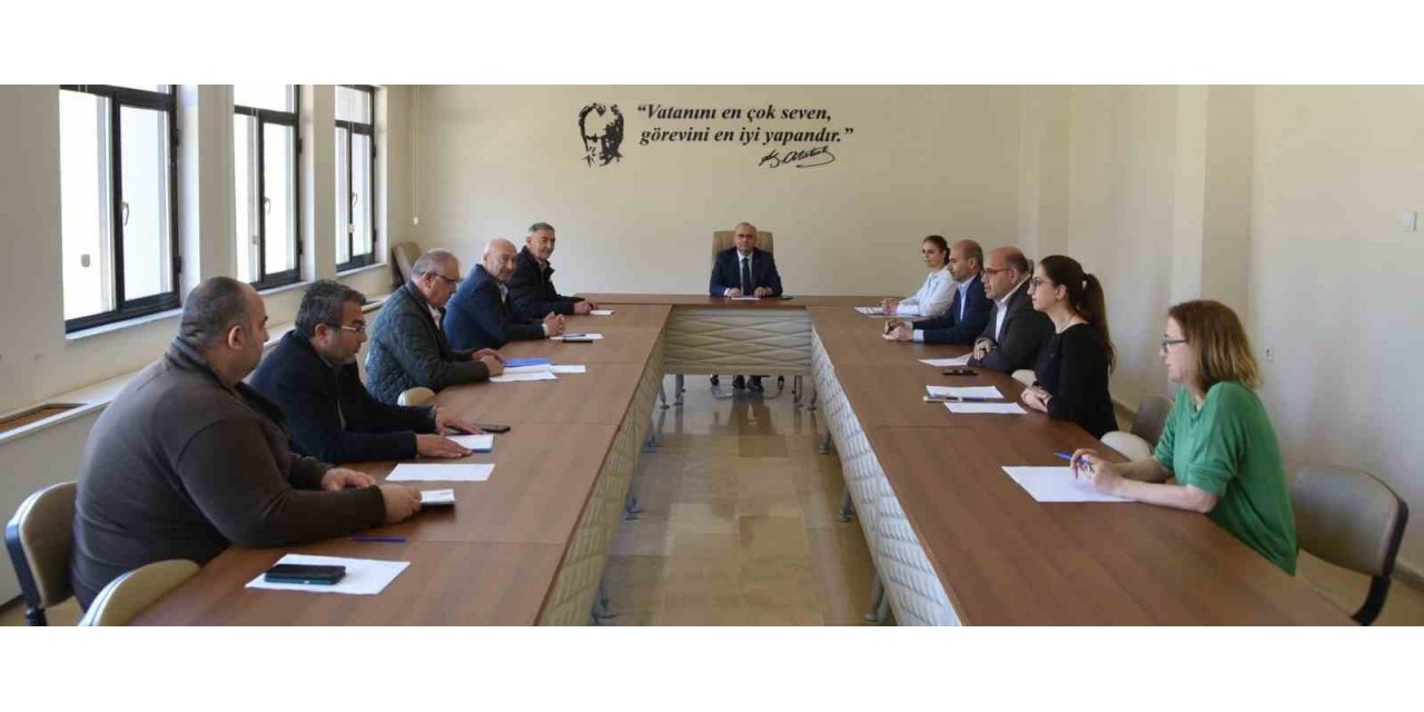 Salihli’de yeni encümen üyeleri ilk kez toplandı