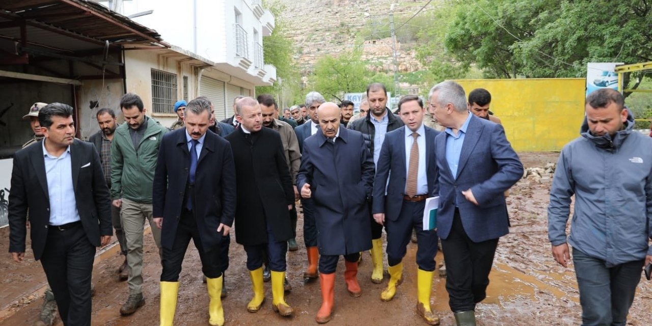 Beyazsu ve çevresindeki temizlik çalışmaları aralıksız devam ediyor