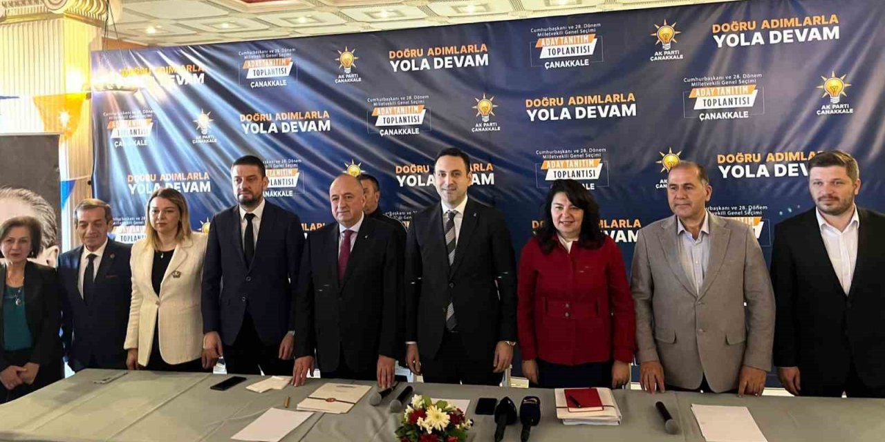 AK Parti Çanakkale’de Milletvekili adaylarını tanıttı