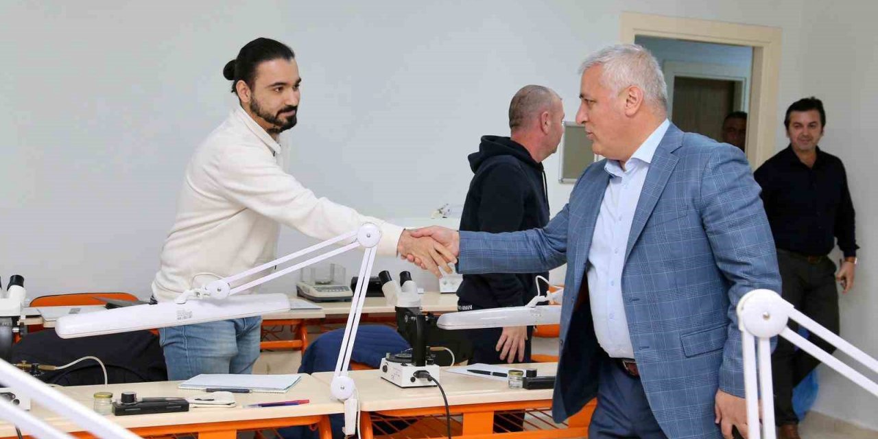 ALTSO’nun pırlanta eğitimi başladı