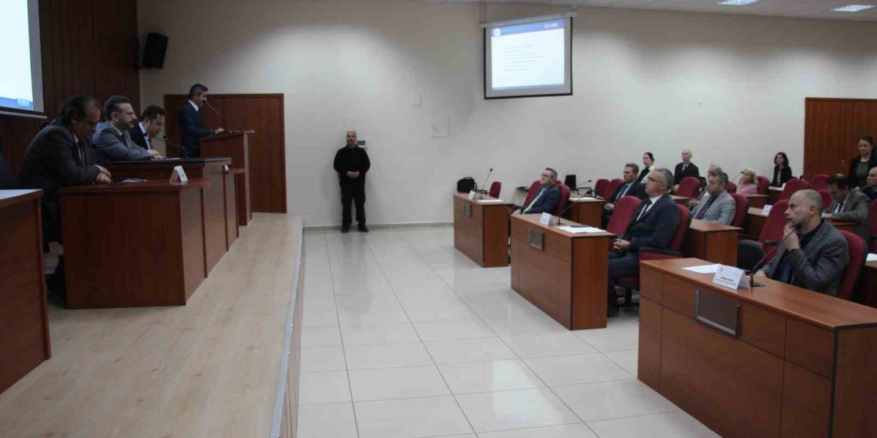 Dakikalar önce açıklanan bilgiler basından gizlendi