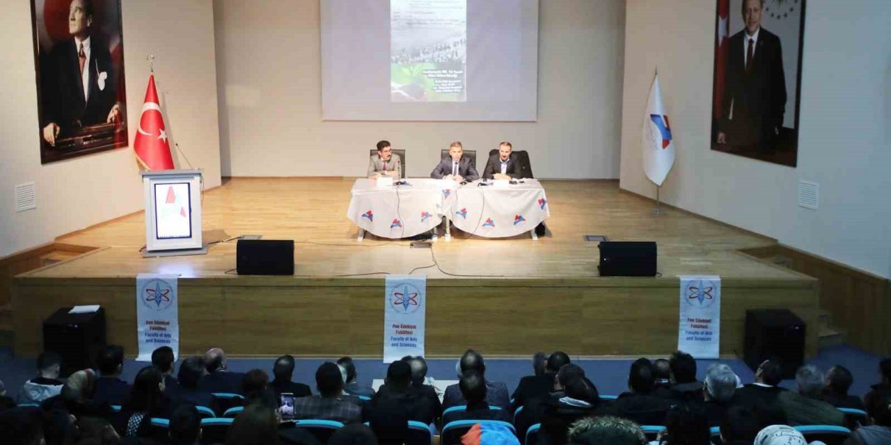 “Ağrı Tarihinden Sayfalar” paneli düzenlendi