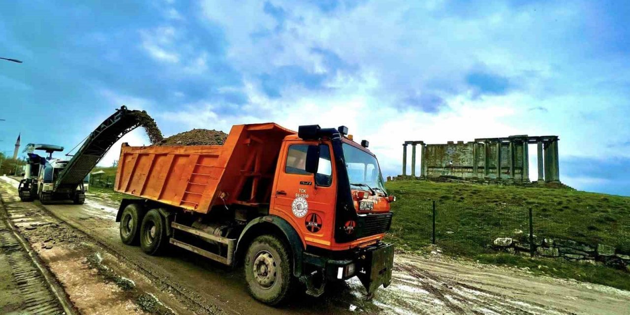 Çavdarhisar Aizanoi Antik Kentinde çevre düzenlemesi