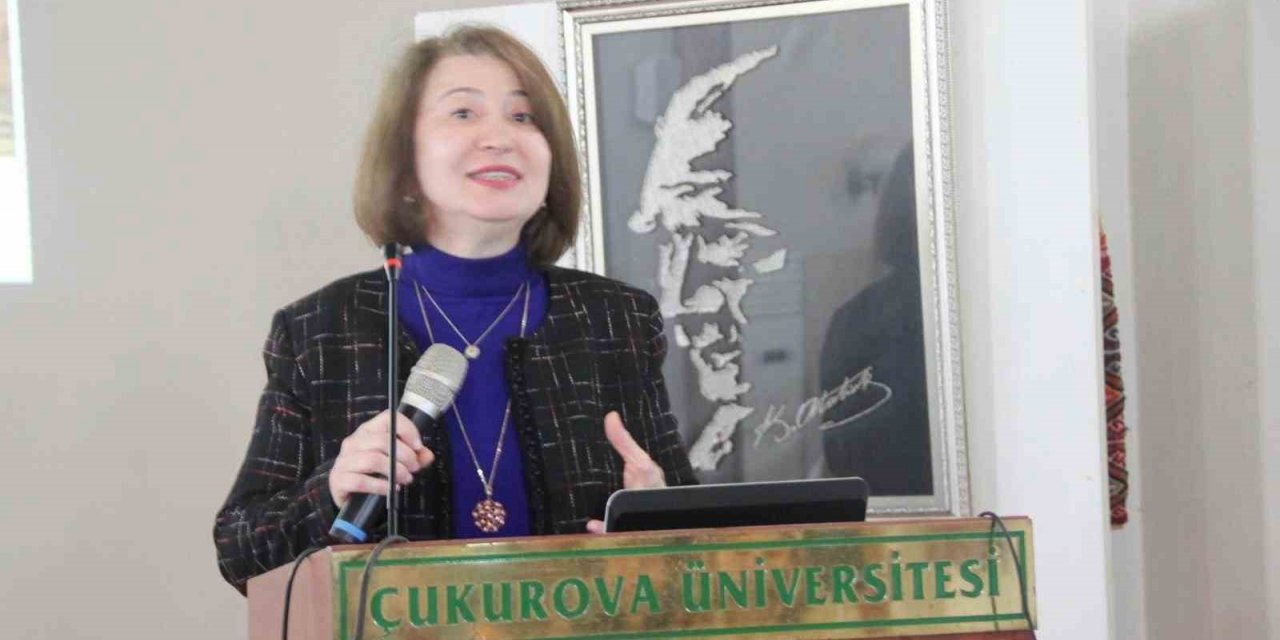 Prof. Dr. Aysan: "Bakteriler yeryüzünün en başarılı kimyacılarıdır"