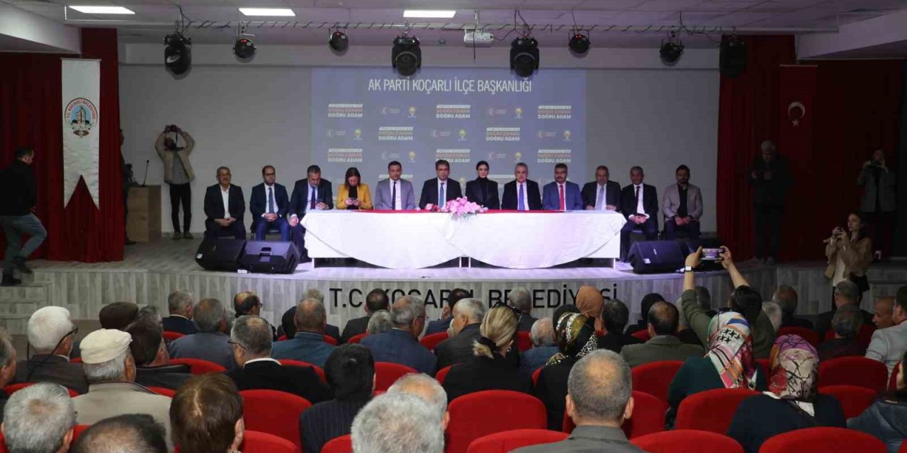 AK Parti’nin Aydın milletvekili adayları Koçarlı’da seçmenlerle buluştu